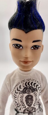 BRATZ BOY on The Mic EITAN The Dragon Stamped 2003 | eBay