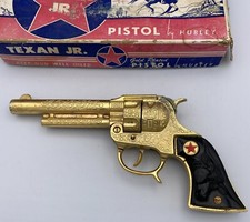 Vintage 1950's A Texan Jr Gold Plated Cap Pistol By Hubley with original Box