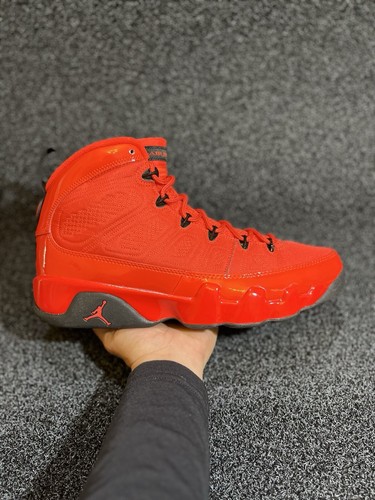 Size 10 - Jordan 9 Chile Red