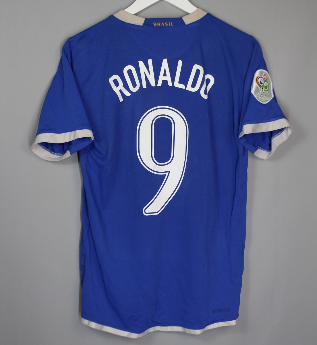 BRAZIL NATIONAL TEAM 2006 2007 AWAY FOOTBALL SHIRT JERSEY #9