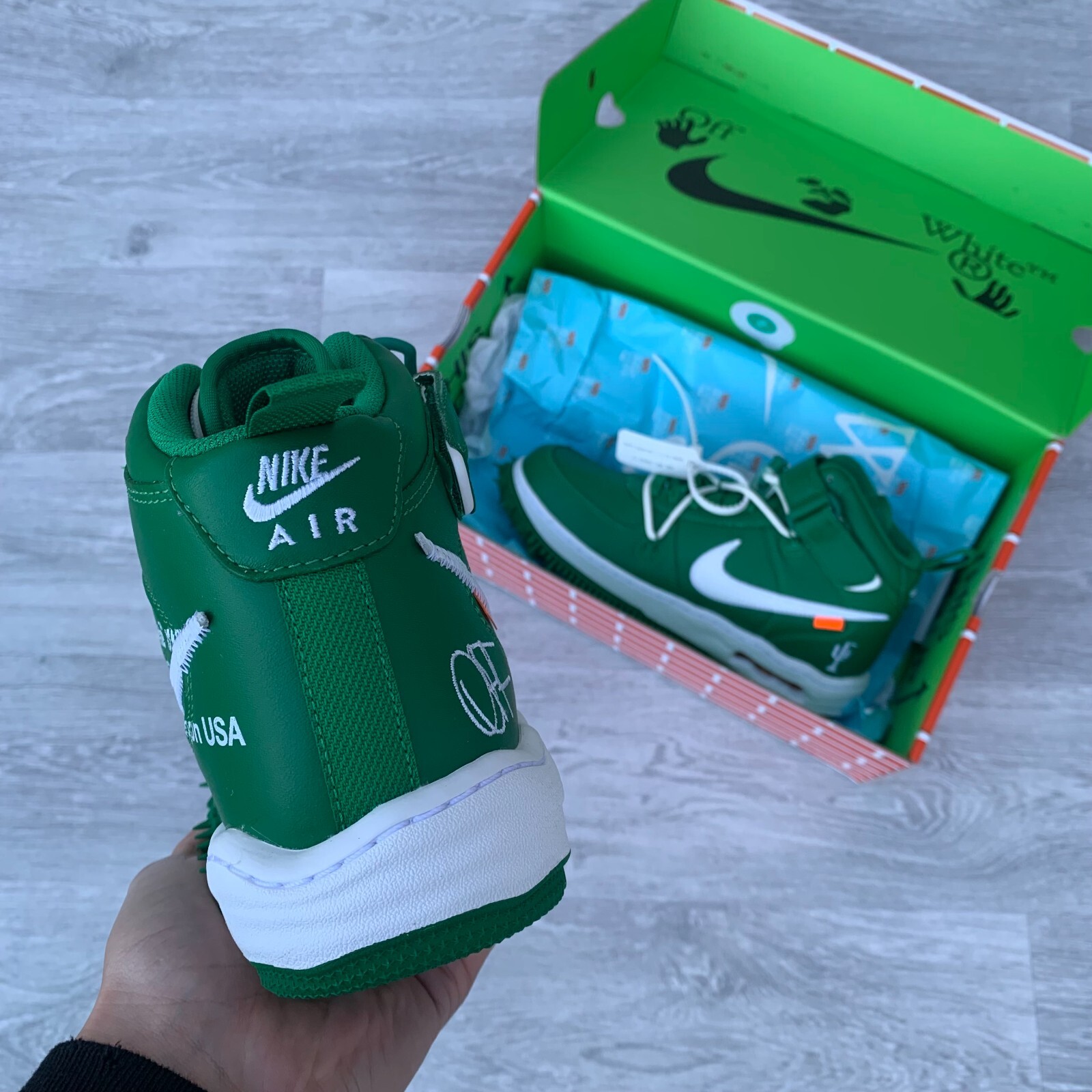 OFF WHITE X NIKE Nike x Off White Air Force 1 Mid SP scarpe da ginnastica in pelle verde pino [DR0500 300]