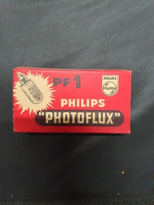 2 Philips Photoflux PF 1 PF1 Blitzleuchten Flash Lights vintage
