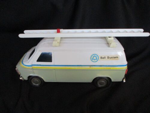 Vintage Official Bell System Telephone Truck Coin Bank ~ 1970 Era w/Ladder