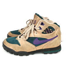 Vintage 90's Nike Women Size 5.5 ACG Caldera Hiking Boots 940507-IB Suede Tan