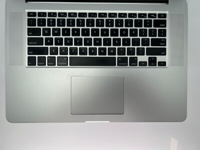 2014 Apple MacBook Pro Laptop 15-inch intel i7 2.5GHz 16GB RAM
