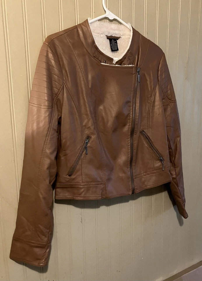 Mujer rue21 Marrón Imitación Cuero Moto Chaqueta Talla M Foto 2 de 4