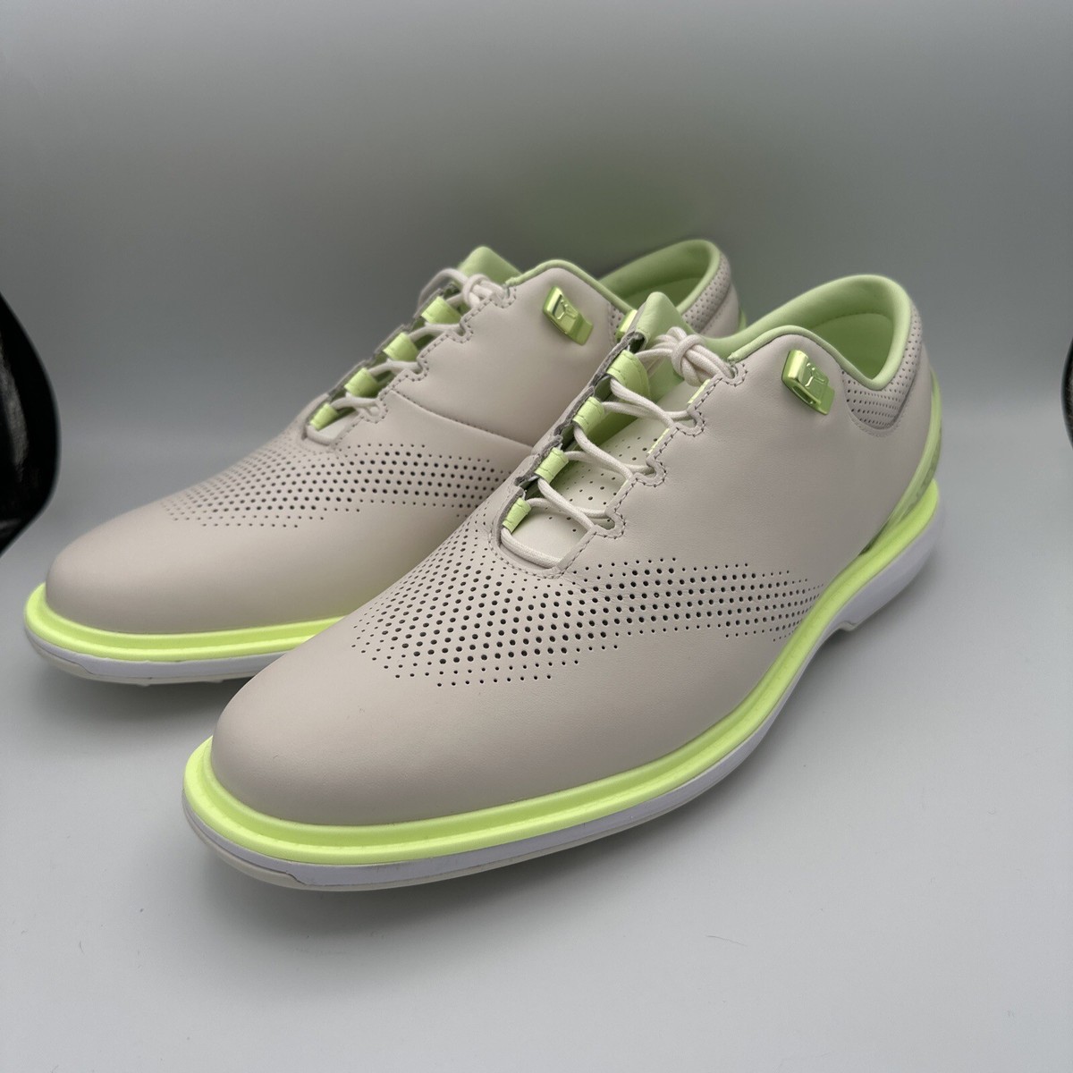 Nike Jordan ADG 4 Golf Shoes Cleats Phantom Barely Volt DM0103-003 Men Size 10.5 Amazon.com | NIKE Jordan ADG 4 DM0103-003 Phantom/White  main image 4