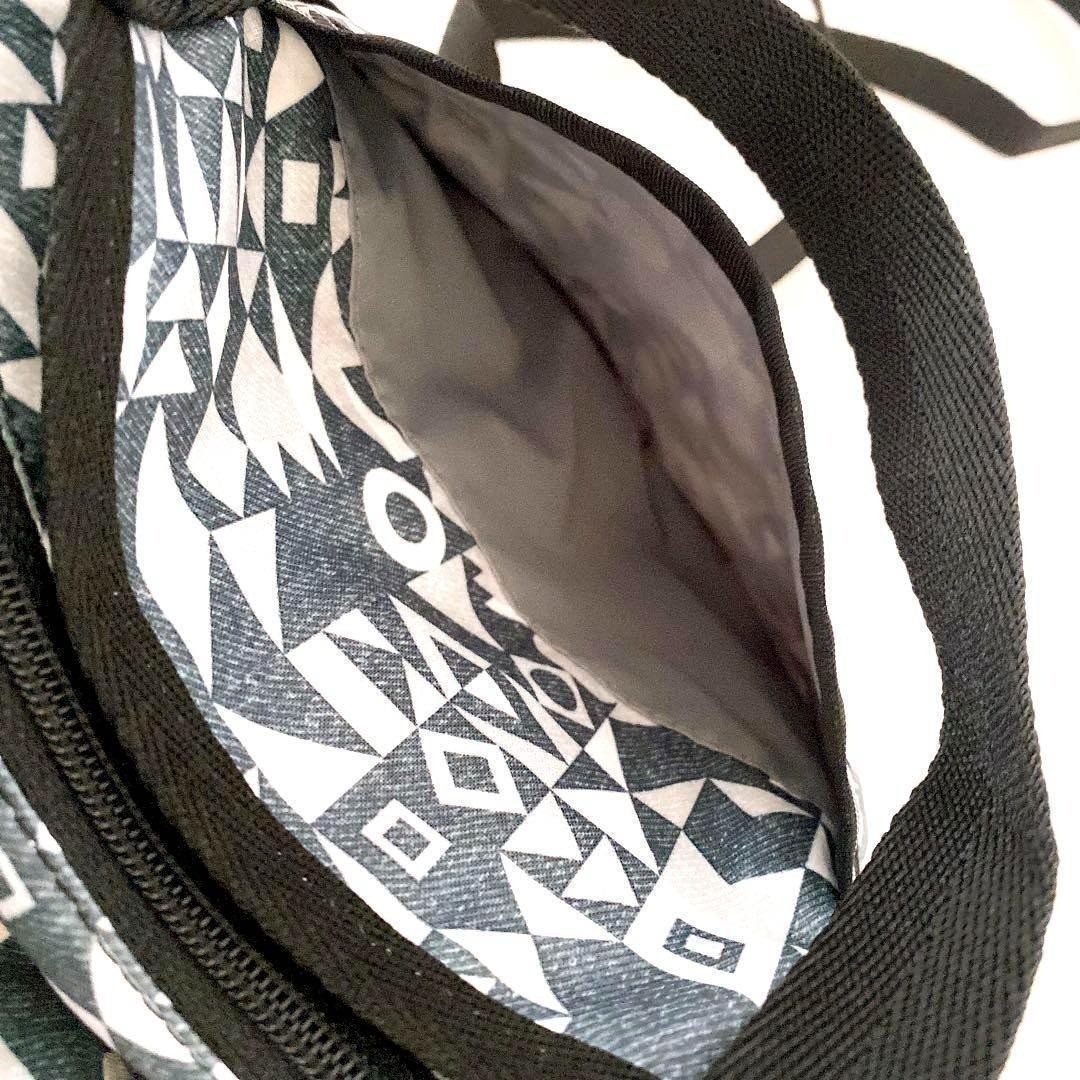 Good Condition LeSportsac Geometric Pattern Shoul… - image 6