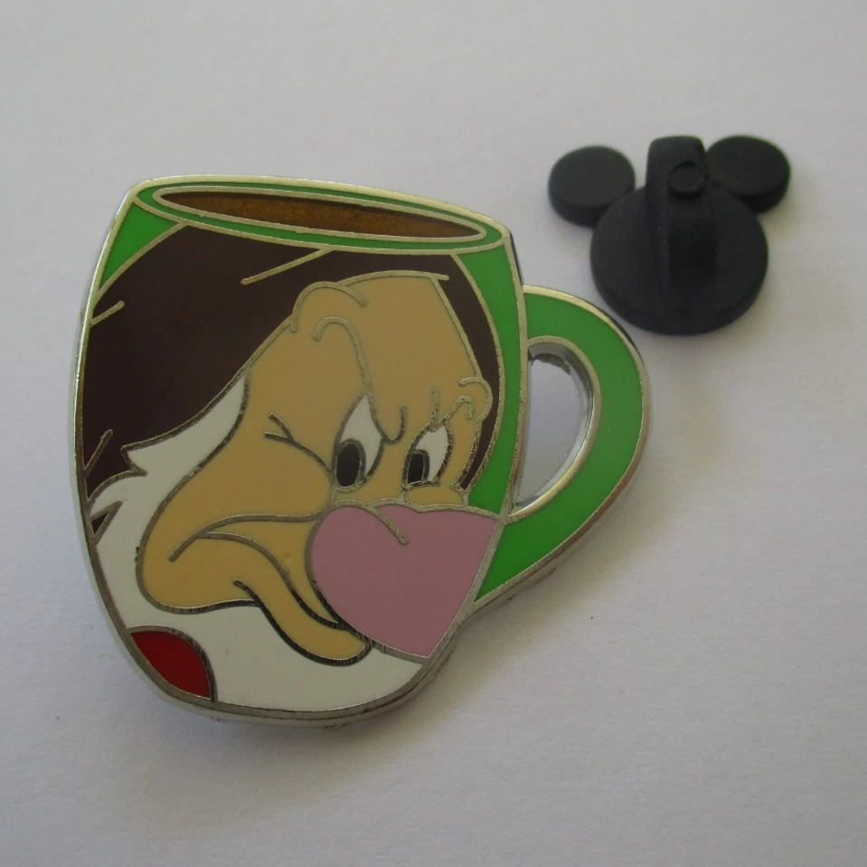 Disney Pin Grumpy Mug Spotlight Snow White & 7 Dwarfs