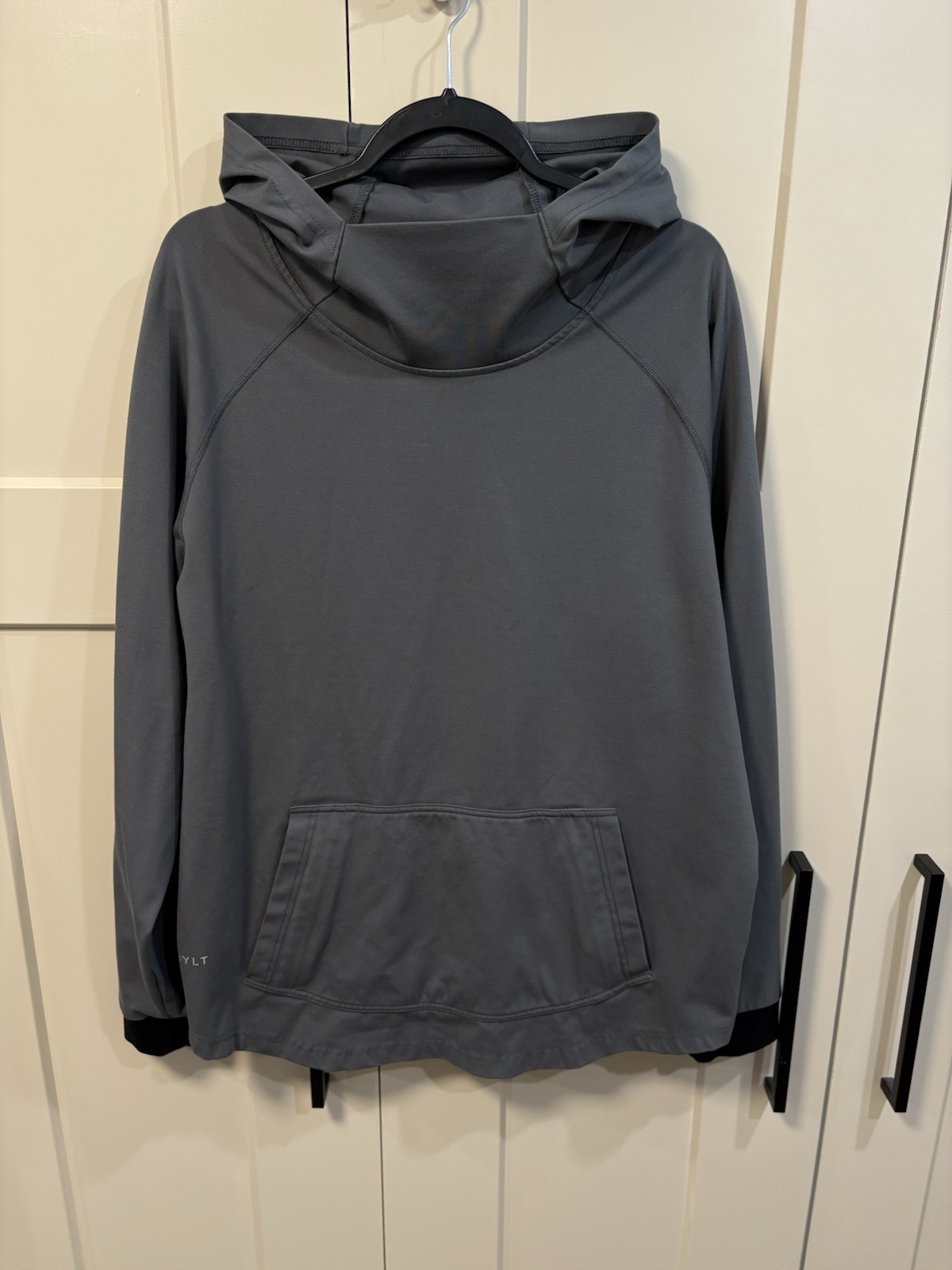 BYLT Hoodie Men’s Large L Gray Black Cuff Drop Cut Pullover Sweatshirt Lifestyle