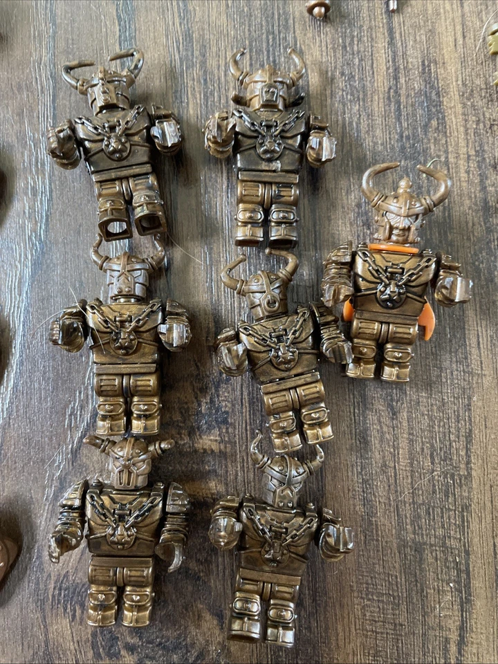 Lote de Mega Bloks Krystal Wars Caballeros, Orcos (dañados), Escudos, Armas Foto 2 de 4