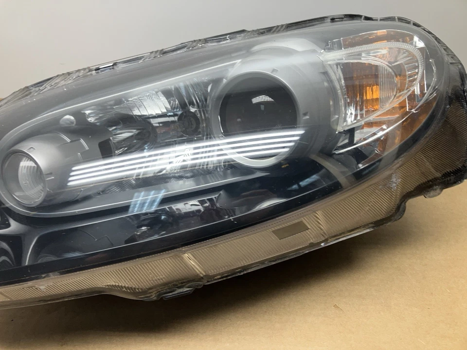 Conjunto de faros Mazda MX-5 Miata 2007 (lado del conductor) Foto 3 de 4