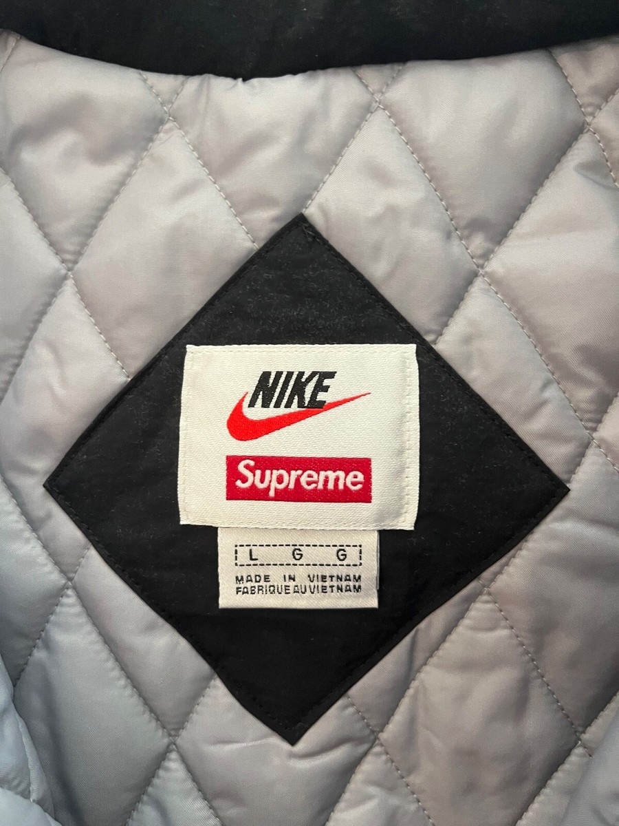 Supreme Nike Hooded Sport Jacket Silver Men's L SS19 - New Supreme Nike Hooded Sport Jacket Silver Men's L SS19 - New