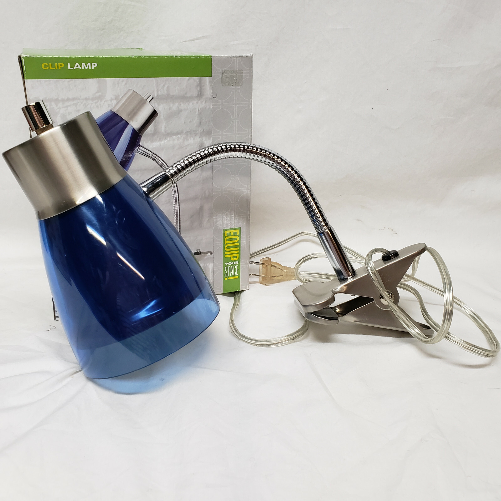 functional organizer desk lamp