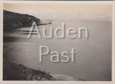 Klippe Küste und ruhiges Meer Echtfoto Foto 82x60mm