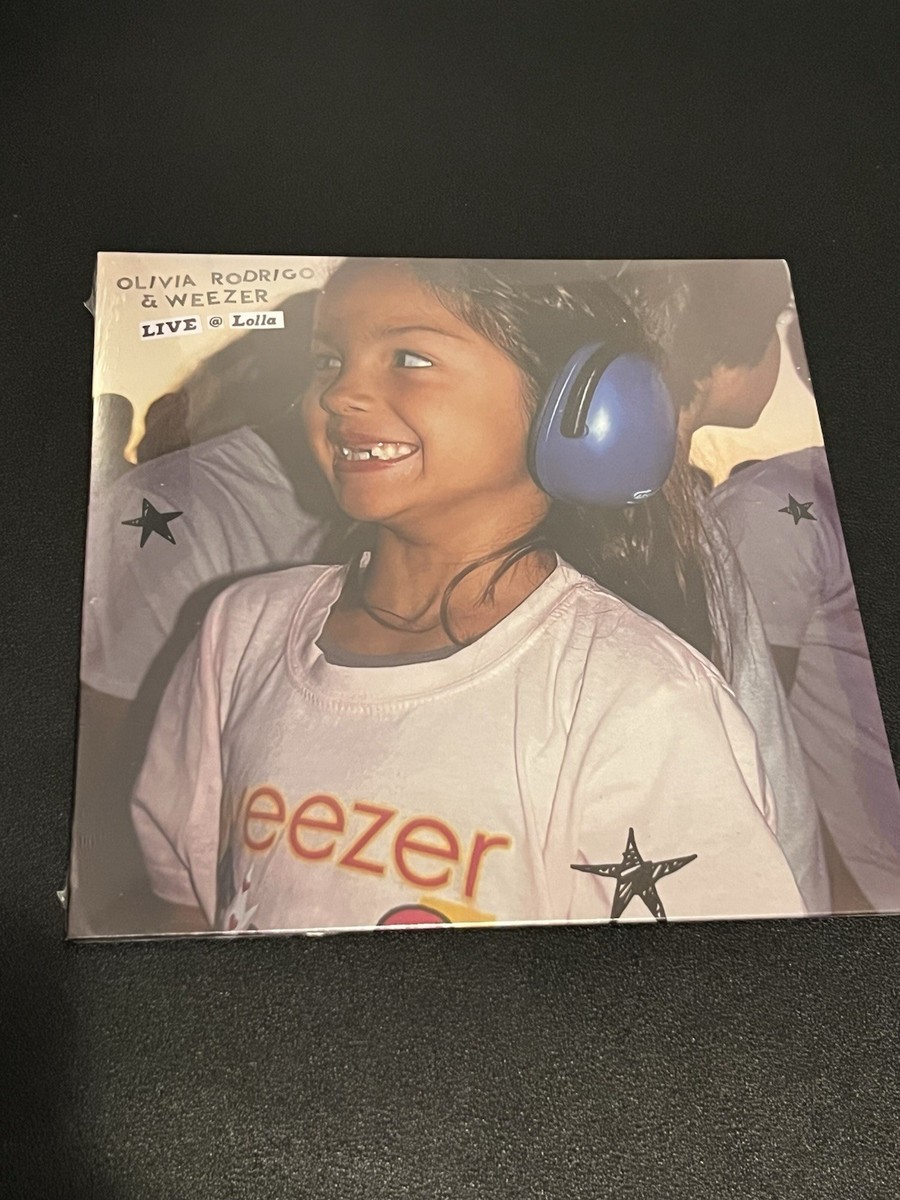 未使用)Olivia Rodrigo & Weezer/Live@lolla Olivia Rodrigo Weezer Live at Lolla 7