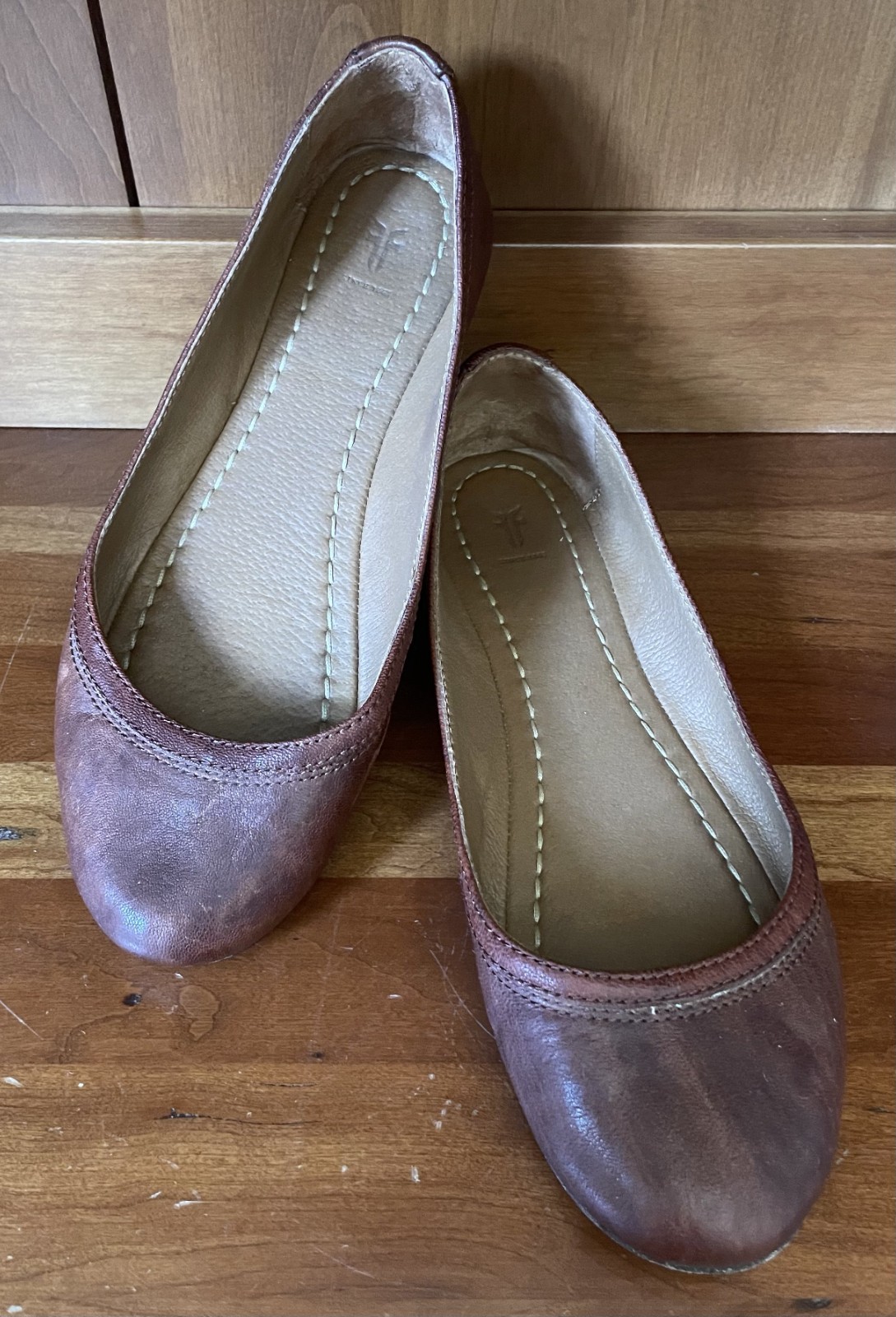 Women’s FRYE Carson Ballet Flat Cognac Sz 7 Brown Leather