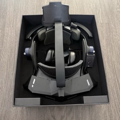 Pimax Crystal OG PCVR Headset W/ Lighthouse Faceplate, Controllers, Dmas Bundle