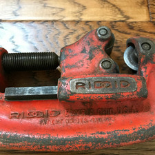 RIGID No 2A 1/8" to 2" Heavy Duty Pipe Cutter Elyria Ohio- Made in USA Nice Cond