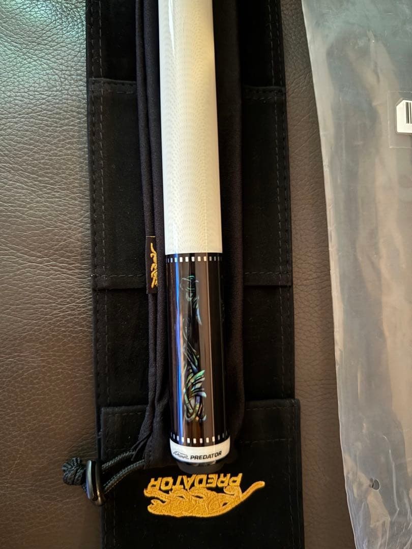 Predator Limited 125 Edition Gordian Knot Pool Cue - No Wrap 30