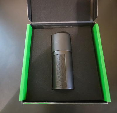 Razer Seiren X USB Streaming Microphone - Black