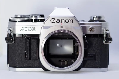 Canon AE-1 (1976) – Solo cuerpo – Lista para usar – Excelente estado - Imagen 1 de 4