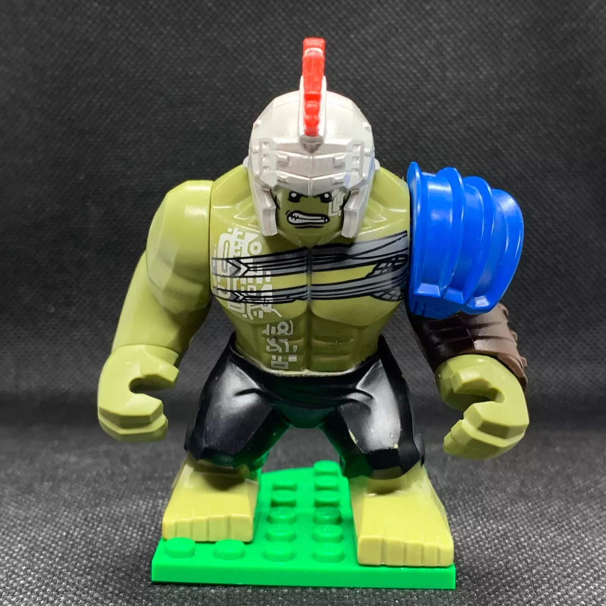 LEGO Hulk Minifigure Helmet 76088 MARVEL Thor Ragnarok Arena Clash