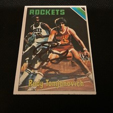 Autographed  1974-75 topps RUDY TOMJANOVICH  BECKETT #BP37195.       **K-1
