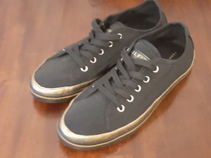 tommy hilfiger converse shoes