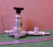 1 USED NORGREN R22-405-NNMA PRESSURE REGULATOR  MAKE OFFER  