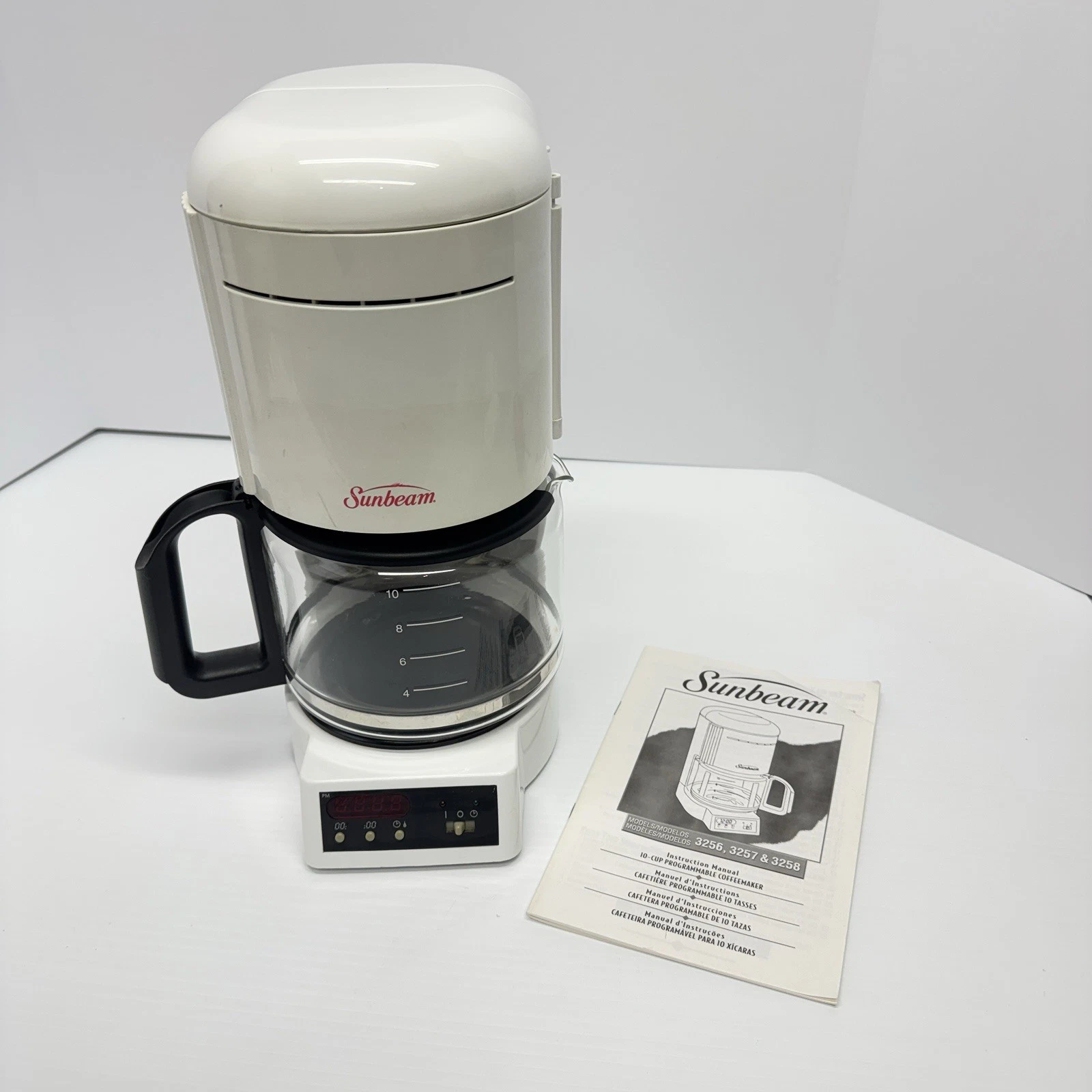 Sunbeam 3258 10 Cup Coffee Pot Maker White Vintage Tested Programmable White