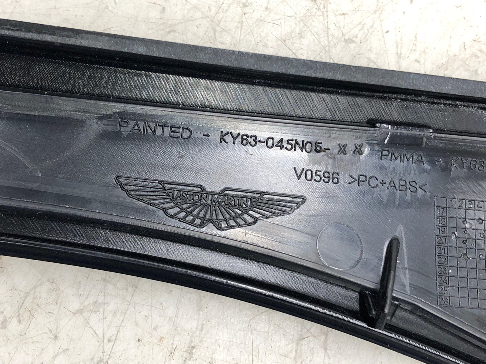 Aston Martin Vantage 2019-2023 Center consoles Set Black P/N KY63045N04AB