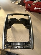 Radioschacht Mittelkonsole Verkleidung Einbaurahmen Mercedes W169 B-Klasse W245 Radioschacht Mittelkonsole Verkleidung Einbaurahmen Mercedes W169 B-Klasse W245