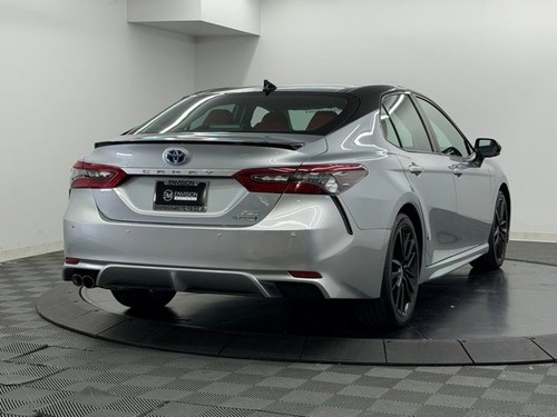 2023 Toyota Camry Hybrid XSE - Picture 8 of 38
