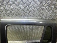 Porte arrière et accessoires Dacia LOGAN