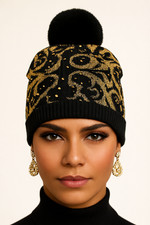 NEW CAMILLA STUDDED KNIT BEANIE WITH POMPOM one sz
