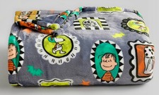 PEANUTS Halloween Gray Soft Plush Throw Blanket 5' x 6 ft - The Big One -New