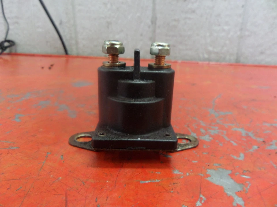 SKIDOO GRAND TOURING 700 OEM ELECTRIC START STARTER RELAY SOLENOID - Image 4 of 4