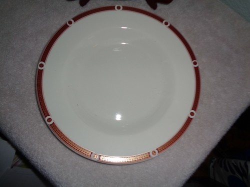 2 STEELITE 11.5" Dinner Plates England Gold Red Trim Fleur De Lis Bowls? - Picture 2 of 4