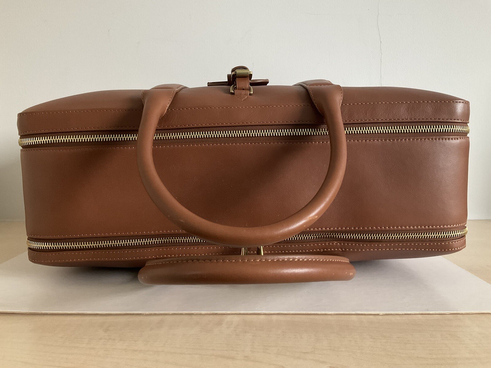 Mulberry Oak Calf Leather Matthew 24 Hour Mens Bag - Brand New And Unused image 6