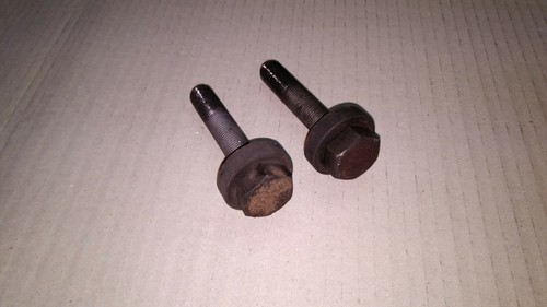 VW T4 - 2x Schraube Radlager vorne Vorderachse