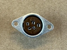 NOS Vintage Cinch 5-Pin Cinch NUVISTOR Vacuum Tube Socket w/ Mounting Plate (Qty