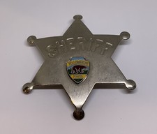 Vintage Yellowstone National Park Sheriff Travel Souvenir Lapel Pin 122