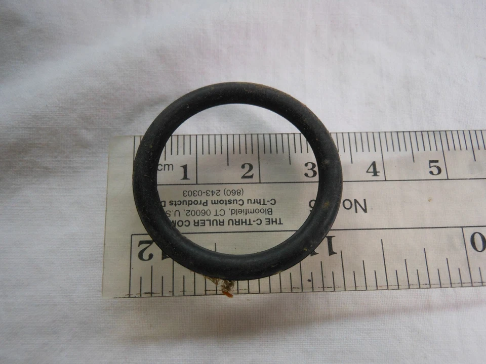 Suzuki, NOS, DR250, DR500, GS1000, PE175, TM250, junta tórica, # 51117-16310. J2 Foto 2 de 3