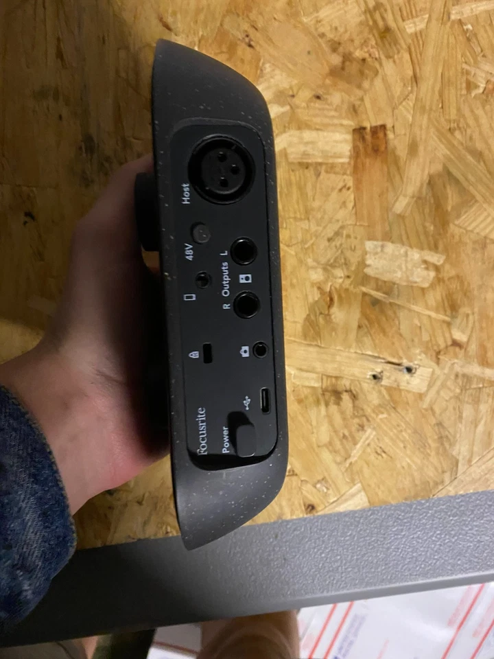 Focusrite Vocaster One - Immagine 2 di 2