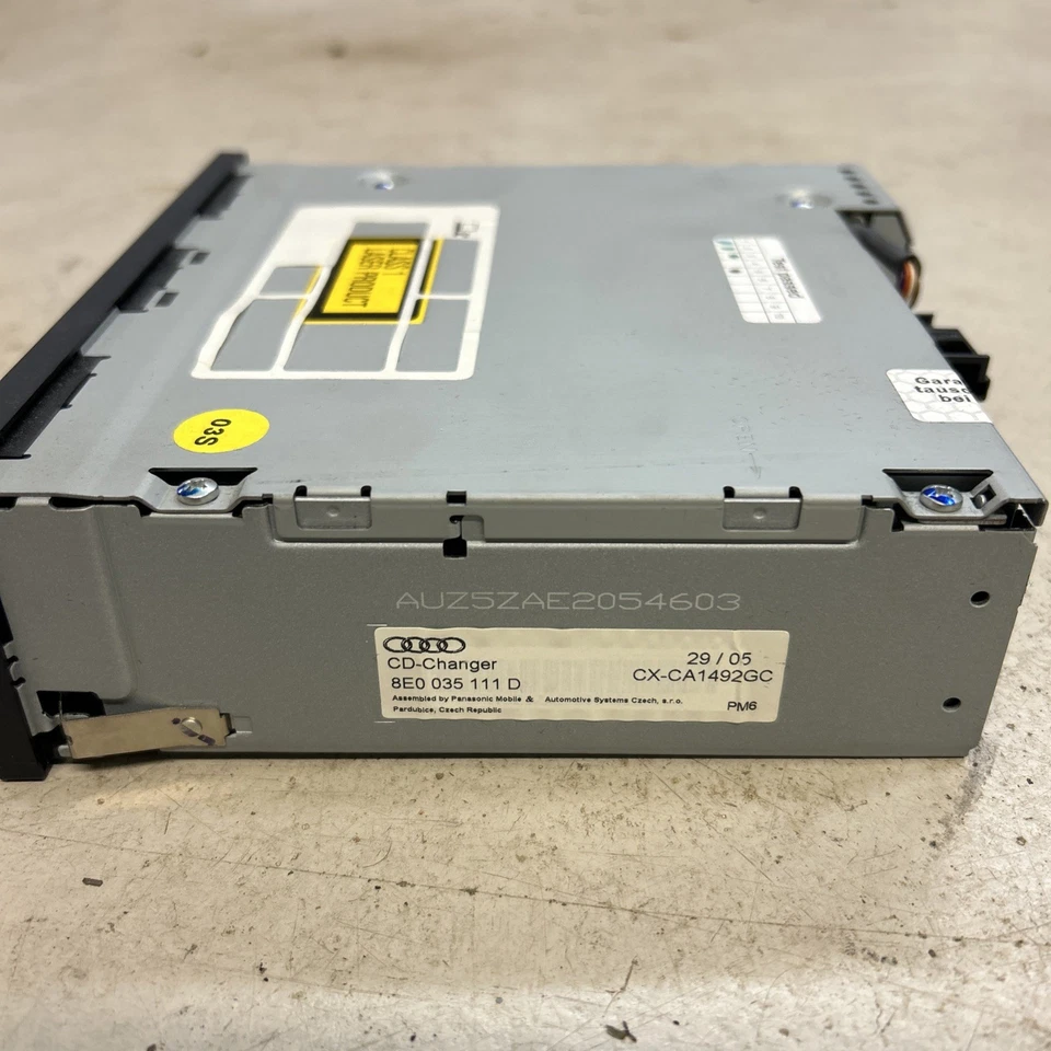 OEM 05-08 Audi A4 S4 Quattro Sedan Glove Box Mounted CD Player 6 Disc Changer - Image 3 of 4