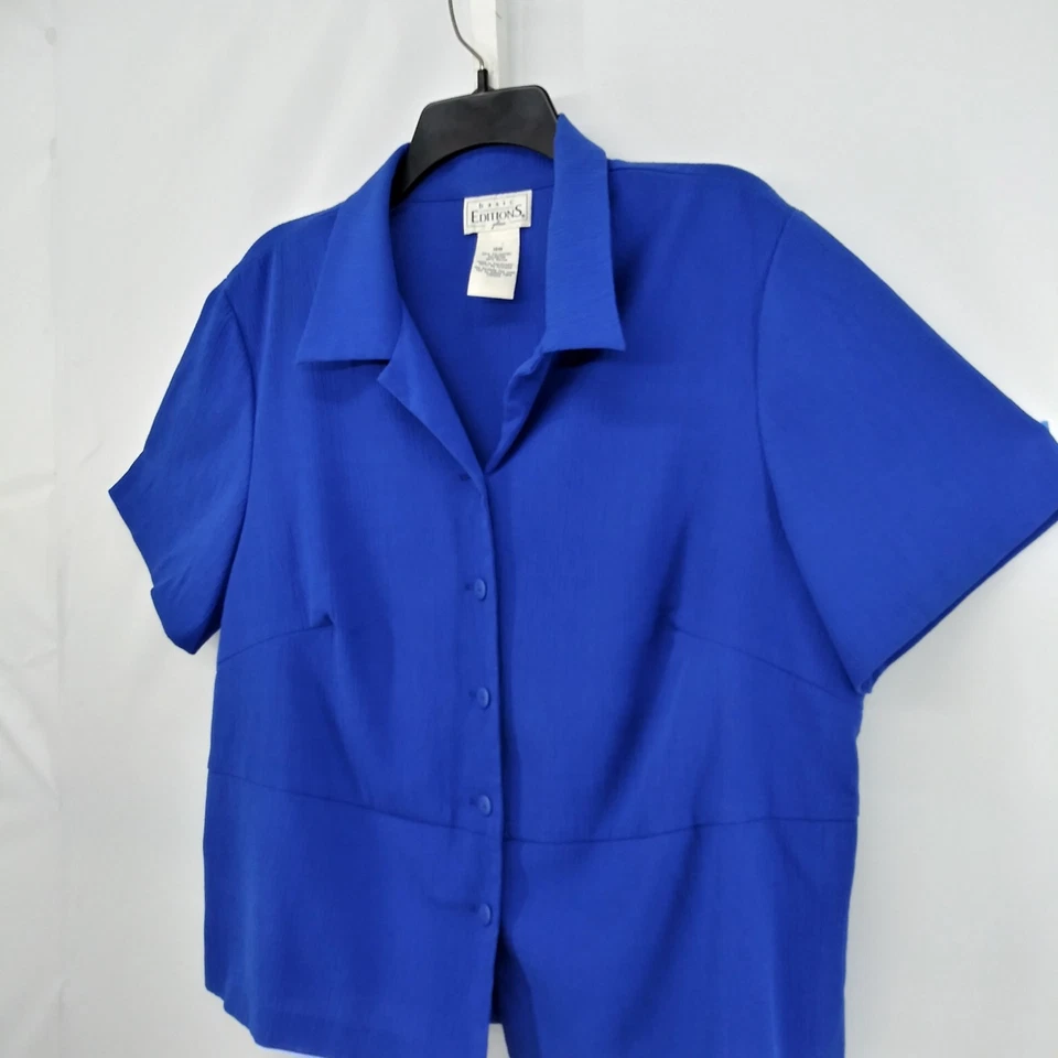 Basic Editions Blouse Women Size 18W Blue Collared Short Sleeve Button Up Top - Image 2 of 4