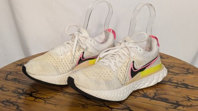 Size 10 - Nike React Infinity Run Flyknit 2 Rawdacious White/Pink/Yellow