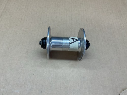 Shimano HB-HF08 40 Hole  100 mm Spaced Tandem / Road / BMX - Front Hub Nice - Picture 1 of 3