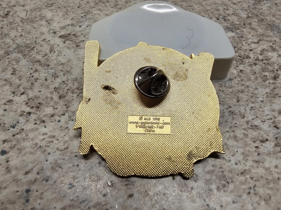 San Diego Padres MLB 1998 World Series Collectors Pin/Button - Image 2 of 2